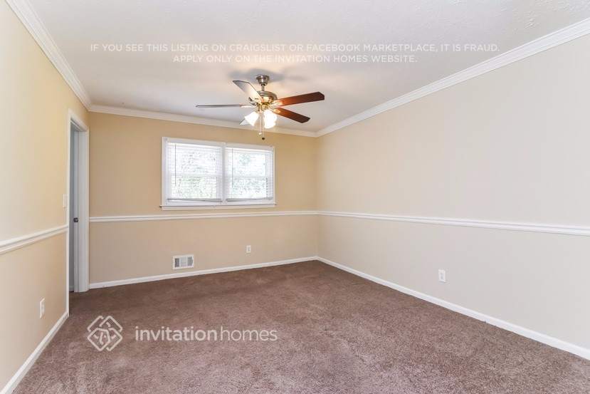 Building Photo - 981 Flagg Way NW