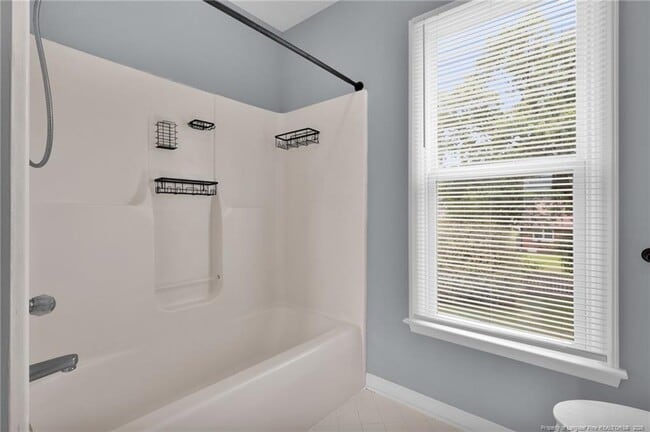 Building Photo - 1183 Helmsley Dr