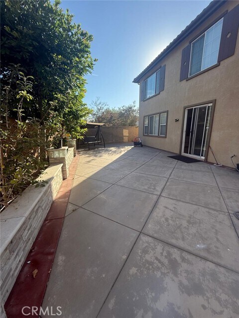 Building Photo - 8200 E Brookdale Ln