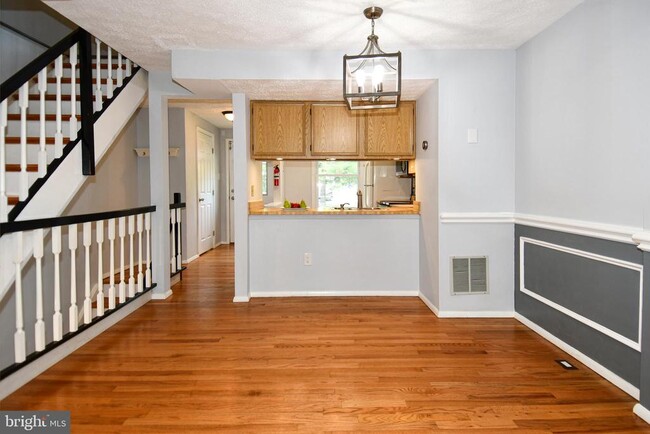 Building Photo - 8317 Windfall Rd