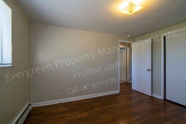 Building Photo - 2939 Glendale Dr
