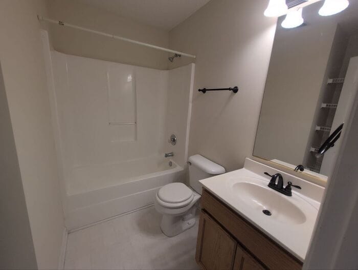 Building Photo - 7303 Bonnie Ridge Ct