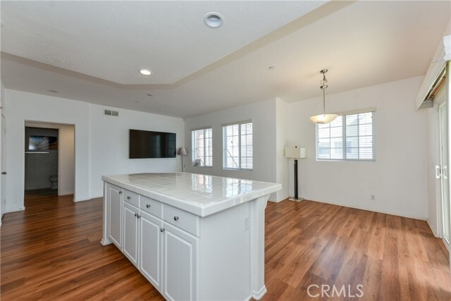 Building Photo - 8130 Garden Park St