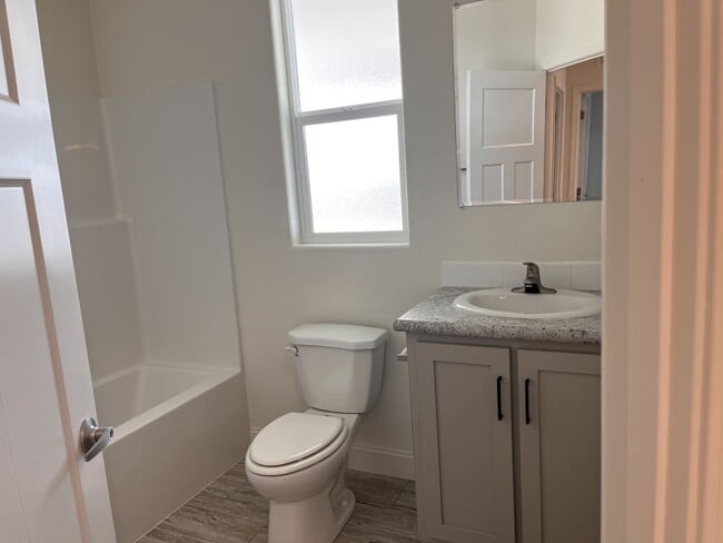 Building Photo - 2501 W Wickenburg Way