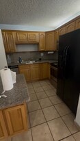 Building Photo - 12831 SW 43rd Dr