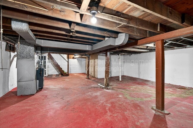 Building Photo - 6705 St Louis Ave