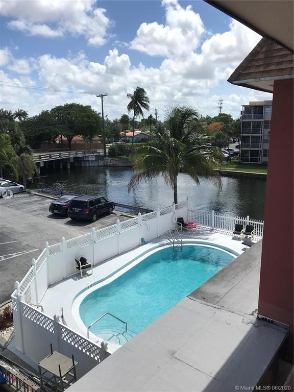 Building Photo - 2775 Taft St