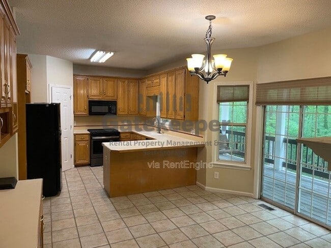 Building Photo - 94 Barrington Ridge Ct