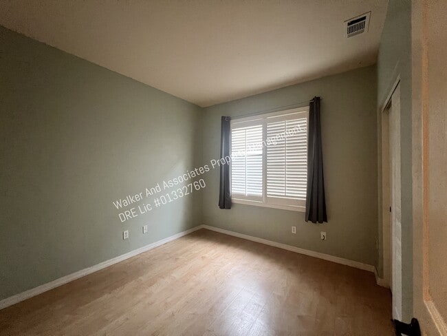 Building Photo - 2521 Del Sur