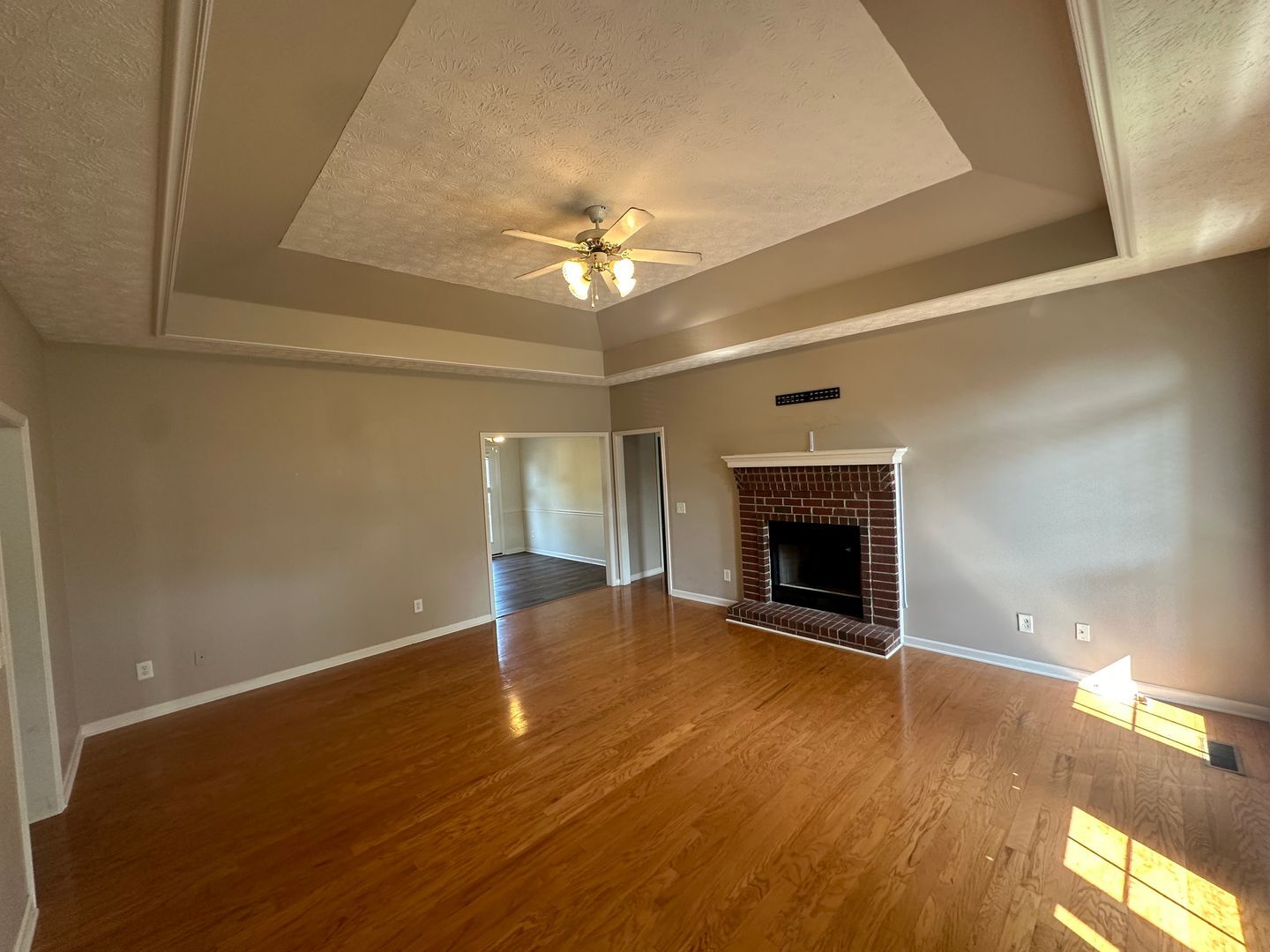 Building Photo - 3222 Briarhill Ct