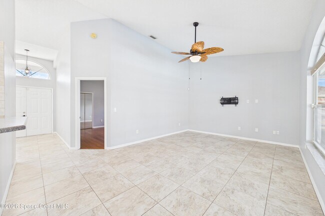 Building Photo - 1914 Jacques Dr