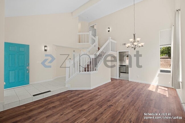 Building Photo - 741 Glencreek Dr