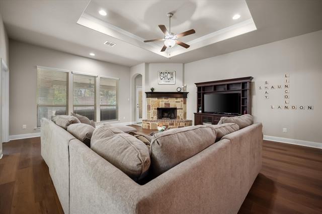 Building Photo - 909 Thistle Hl Trl
