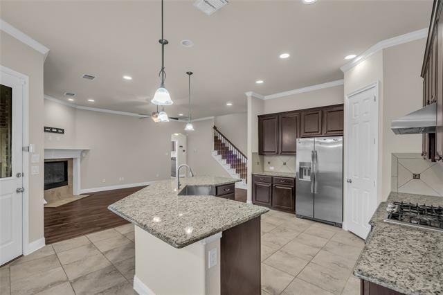 Building Photo - 6801 Cambridge Dr