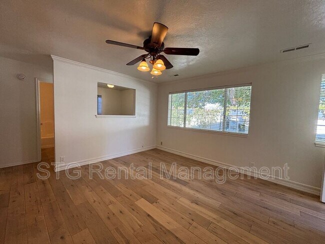 Building Photo - 1509 W 750 N