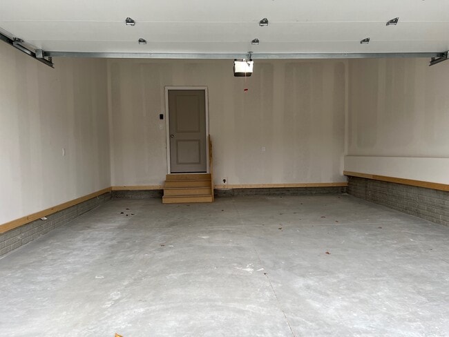 Building Photo - 1953 Warrior Ln