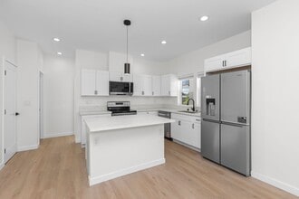 Building Photo - 6413 Richard St