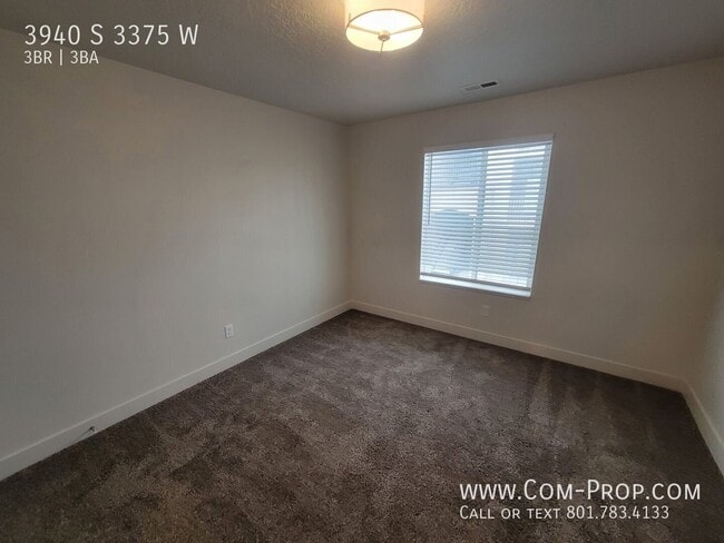 Building Photo - 3940 S 3375 W