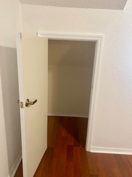 Building Photo - 725 SW 148th Ave