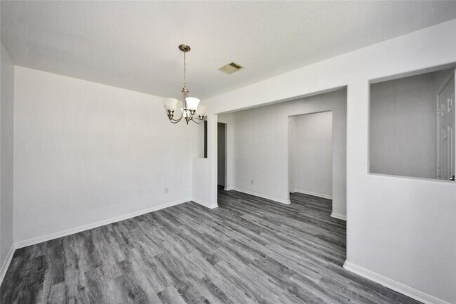 Building Photo - 21626 Dean Dale CRT
