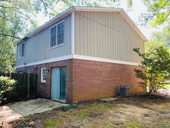 Building Photo - 118 Lafayette Ct