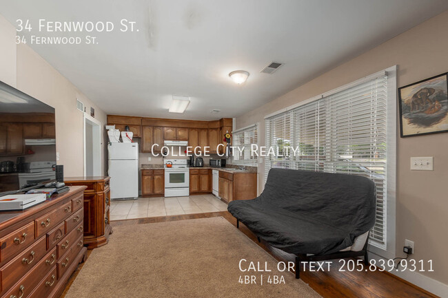 Building Photo - 34 Fernwood St