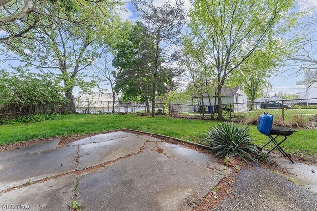 Building Photo - 4512 Oak Park Ave