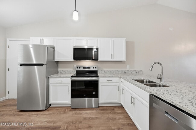 Building Photo - 3608 Chappi Way