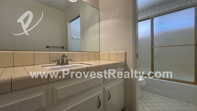 Building Photo - 14207 Sky View Ln