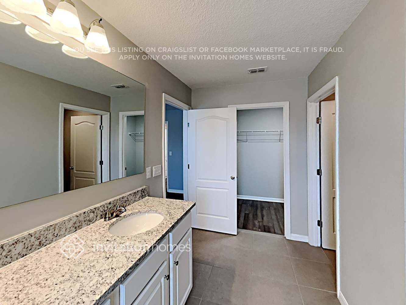 Building Photo - 2205 Blue Highlands Dr