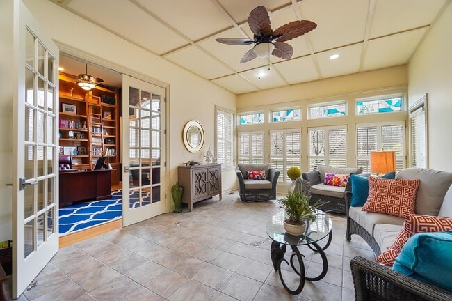 Building Photo - 6655 Traquair Pl