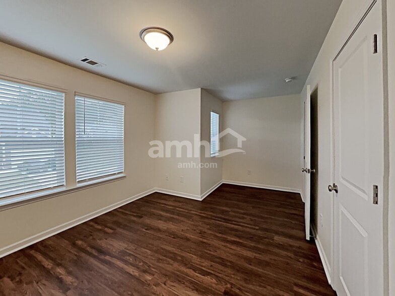 Building Photo - 276 Andrew Jackson Ct