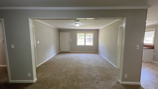 Building Photo - 3-Bedroom with so much to offer !