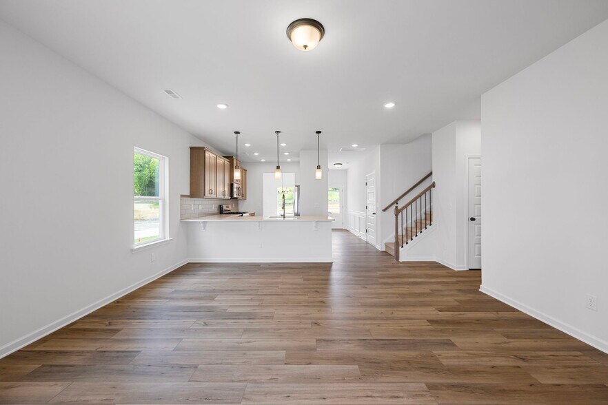 Building Photo - 1408 Centerstone Ln