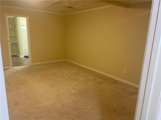 Building Photo - 1807 Hampton Woods Way NW