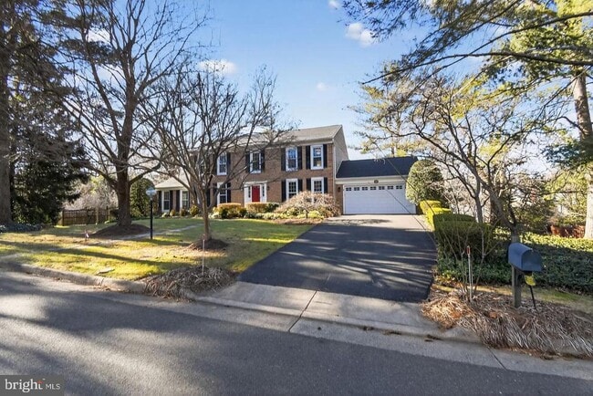 Building Photo - 1302 Clayborne House Ct