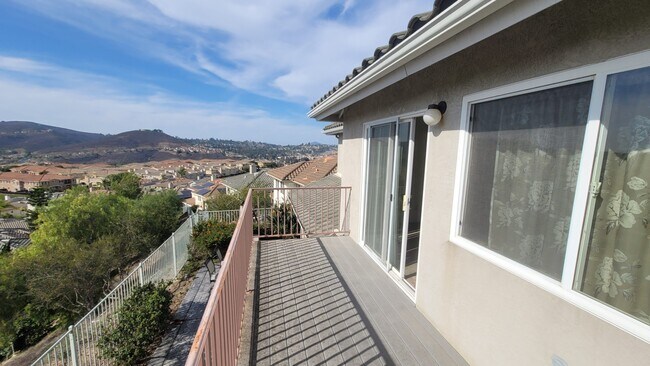 Building Photo - 2422 Pointe Pkwy