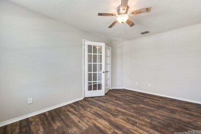 Building Photo - 308 Lonestar Gait