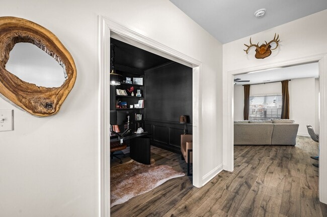 Building Photo - 227 Lookout Ln