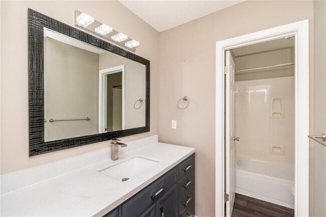 Building Photo - 7490 Quency Dr
