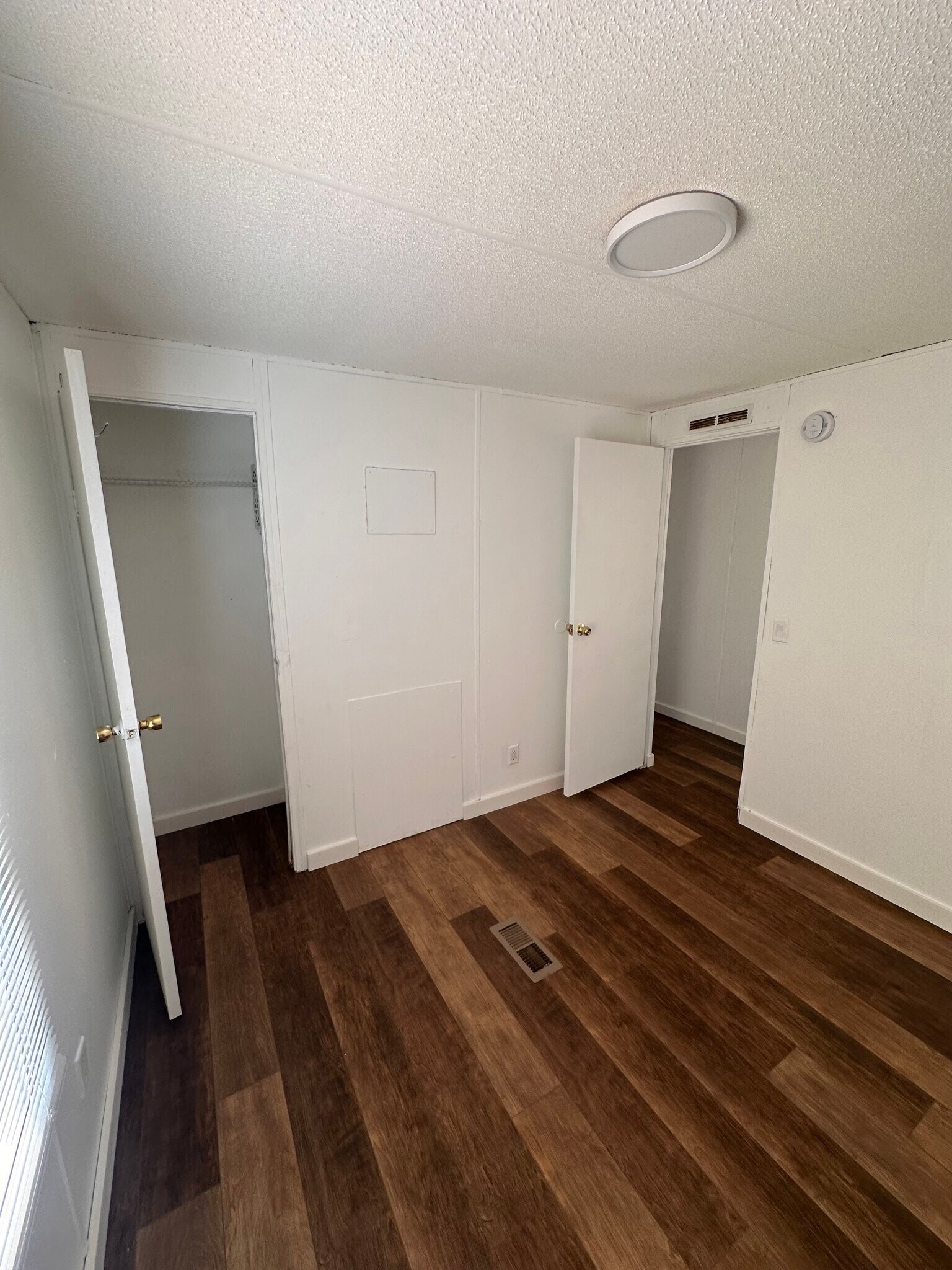 Building Photo - 7555 R H Rd