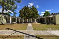 Building Photo - 1028 NE 3rd Ave