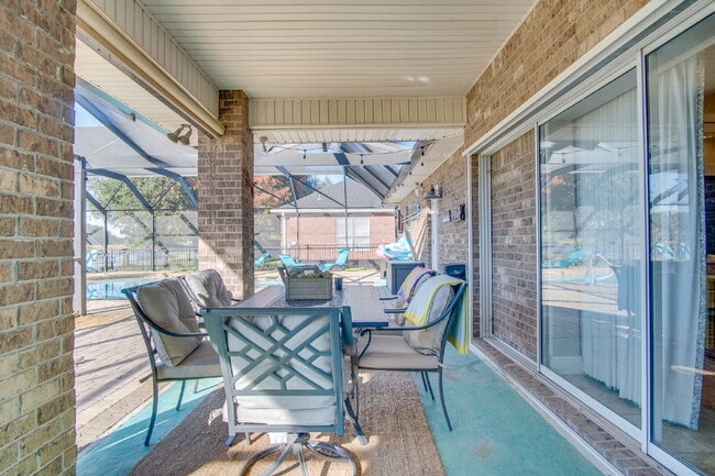 Building Photo - Hidden Creek Golf Course Home with Pool, Fenced Yard, and Bonus Room!