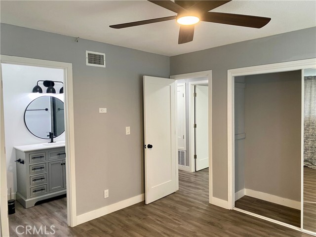 Building Photo - 1144 Carson St