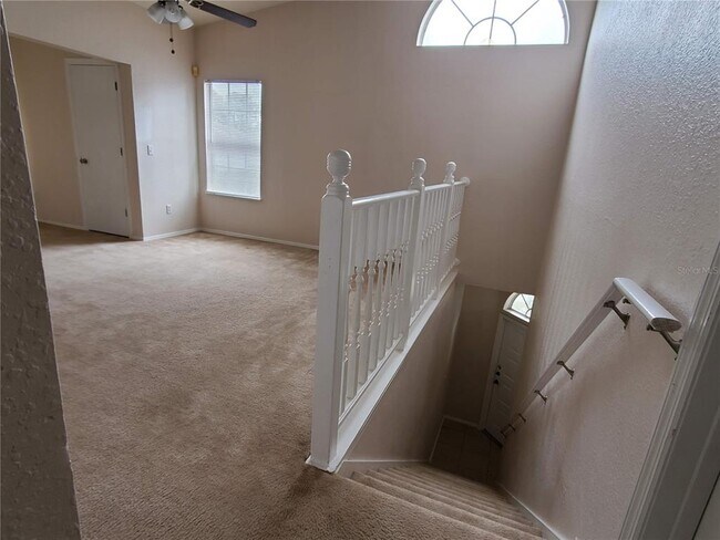 Building Photo - 1604 Columbia Arms Cir