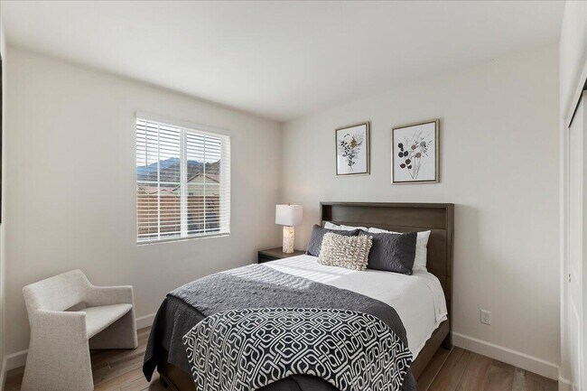 Building Photo - 58179 Aragon Way