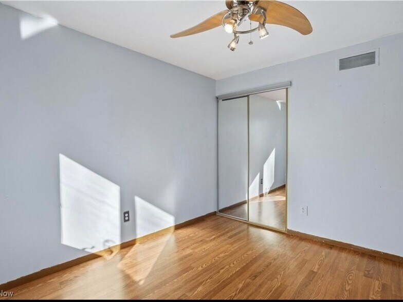 Building Photo - 4422 Princess Anne Ct