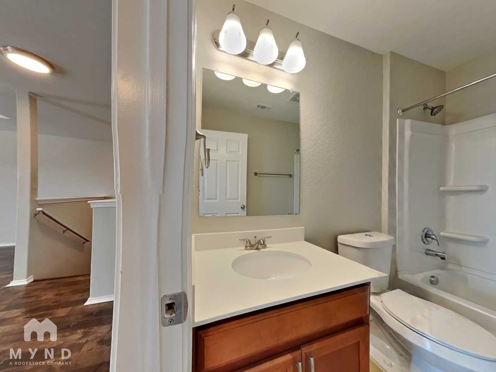 Building Photo - 11331 Fine Design