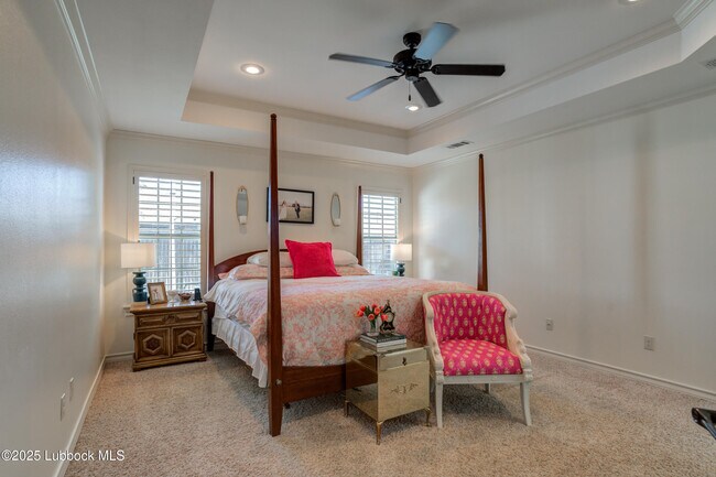 Building Photo - 5512 103rd St