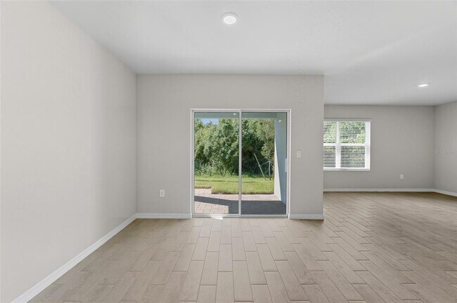 Building Photo - 25222 Cadiz Dr